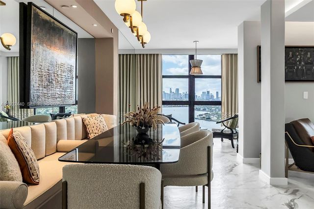 9 Island Ave 2104, Miami Beach, FL 33139