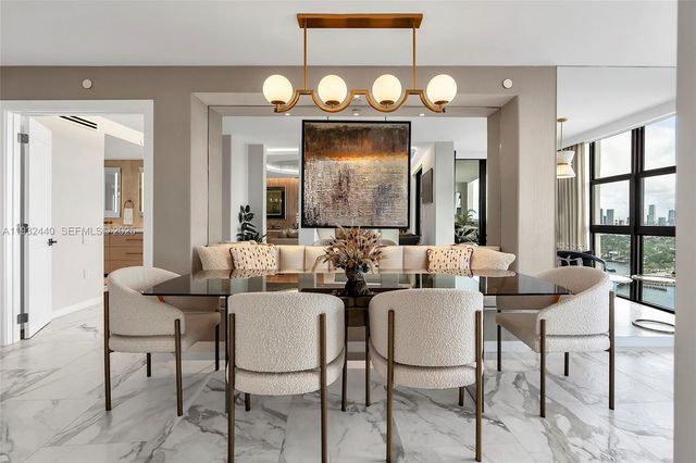 9 Island Ave 2104, Miami Beach, FL 33139