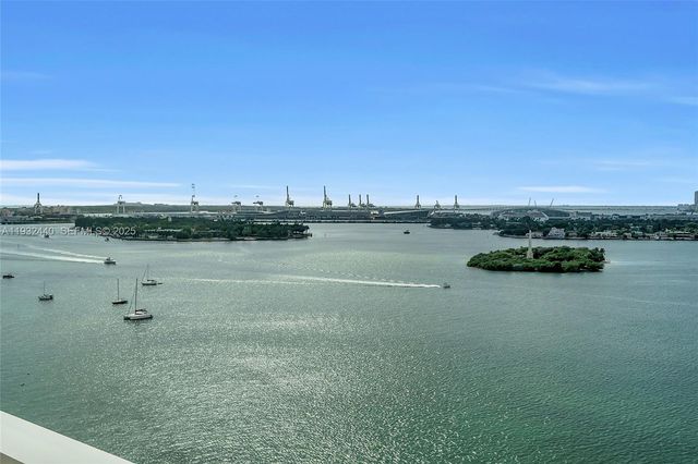 9 Island Ave 2104, Miami Beach, FL 33139