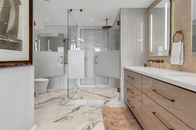 9 Island Ave 2104, Miami Beach, FL 33139