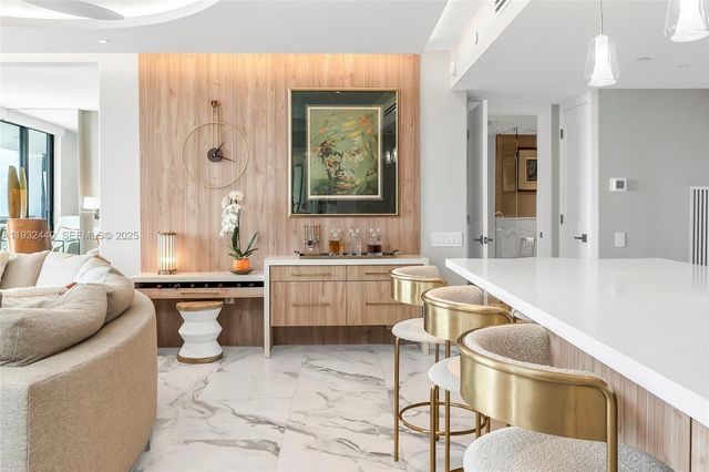 9 Island Ave 2104, Miami Beach, FL 33139