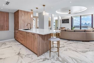9 Island Ave 2104, Miami Beach, FL 33139