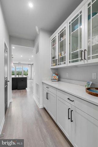 10115 PREMIER ST, Fredericksburg, VA 22408
