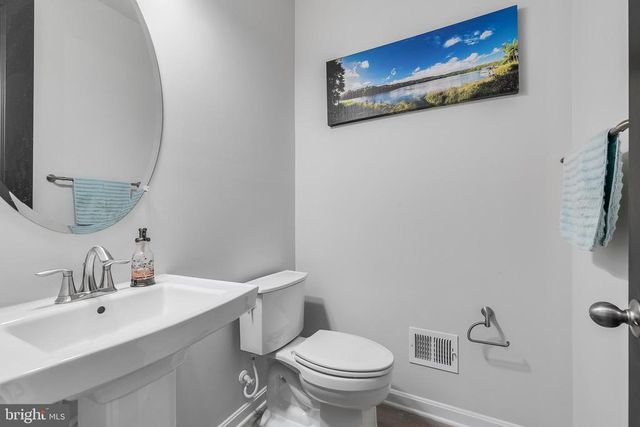 10115 PREMIER ST, Fredericksburg, VA 22408