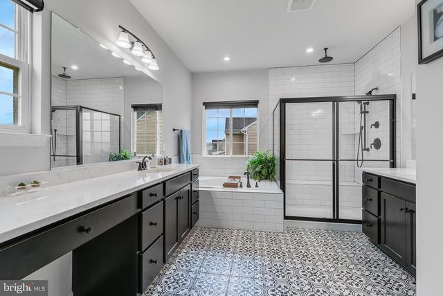 10115 PREMIER ST, Fredericksburg, VA 22408