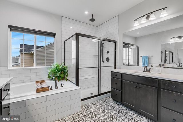 10115 PREMIER ST, Fredericksburg, VA 22408