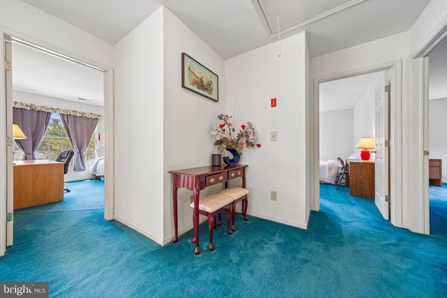 2 CHAMBERLIN CT, Cranbury, NJ 08512