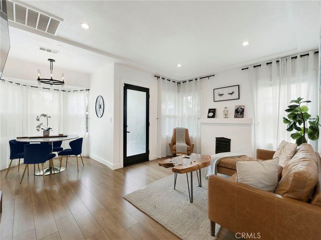 1021 E 65th Street, Inglewood, CA 90302