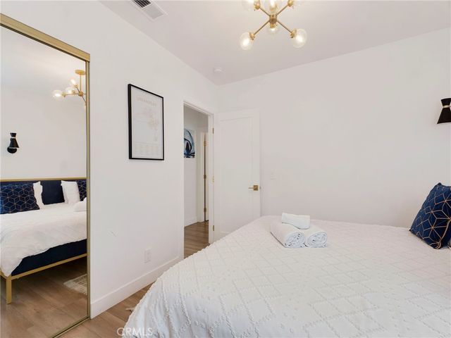1021 E 65th Street, Inglewood, CA 90302