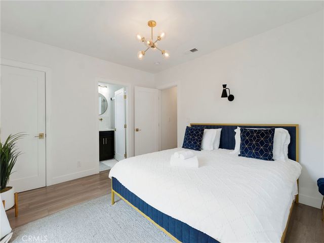 1021 E 65th Street, Inglewood, CA 90302