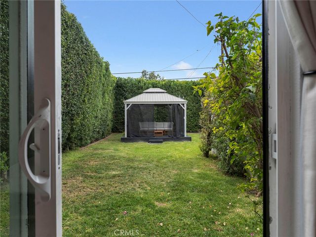 1021 E 65th Street, Inglewood, CA 90302