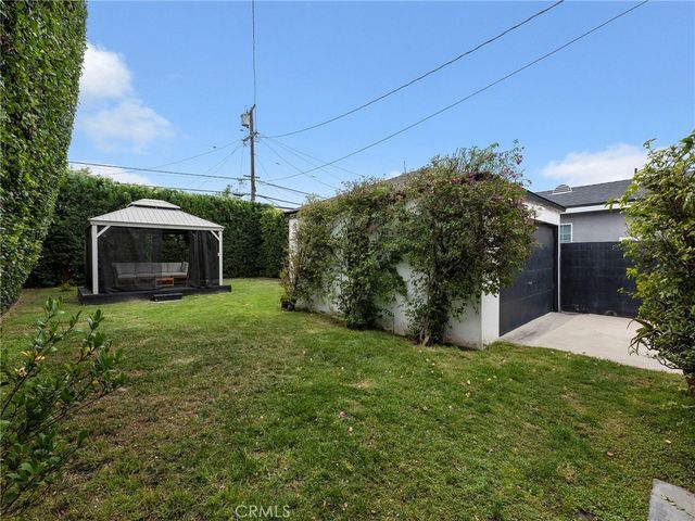 1021 E 65th Street, Inglewood, CA 90302