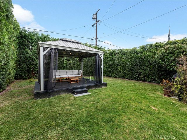 1021 E 65th Street, Inglewood, CA 90302