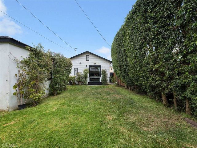 1021 E 65th Street, Inglewood, CA 90302