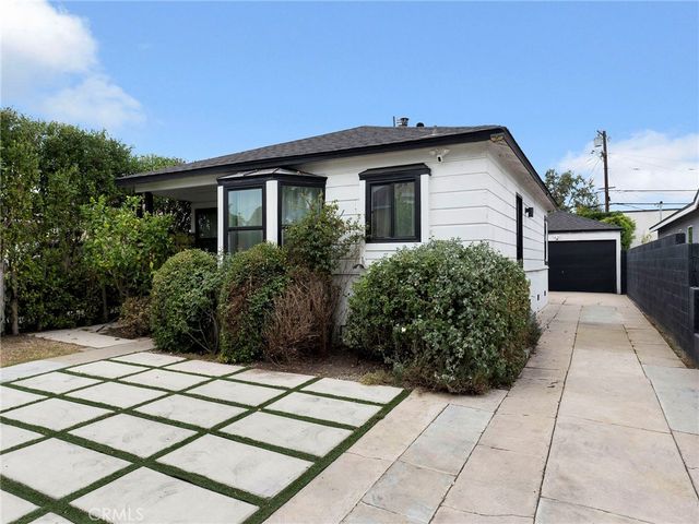 1021 E 65th Street, Inglewood, CA 90302