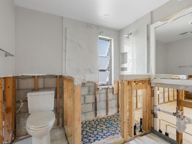 734 CANAL ROAD, Sarasota, FL 34242