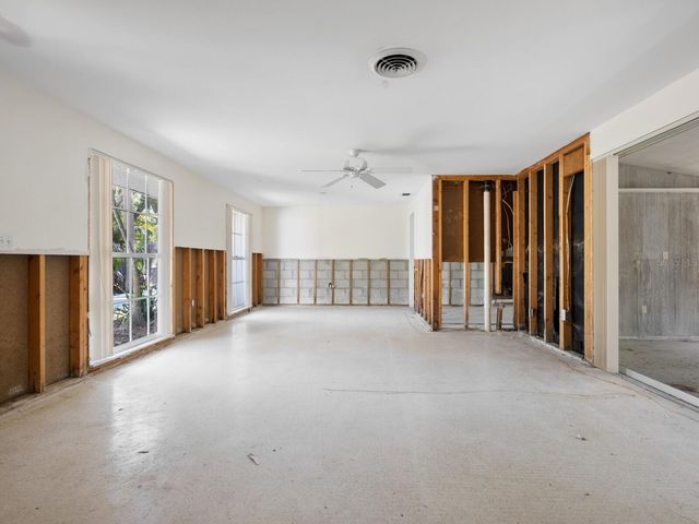 734 CANAL ROAD, Sarasota, FL 34242