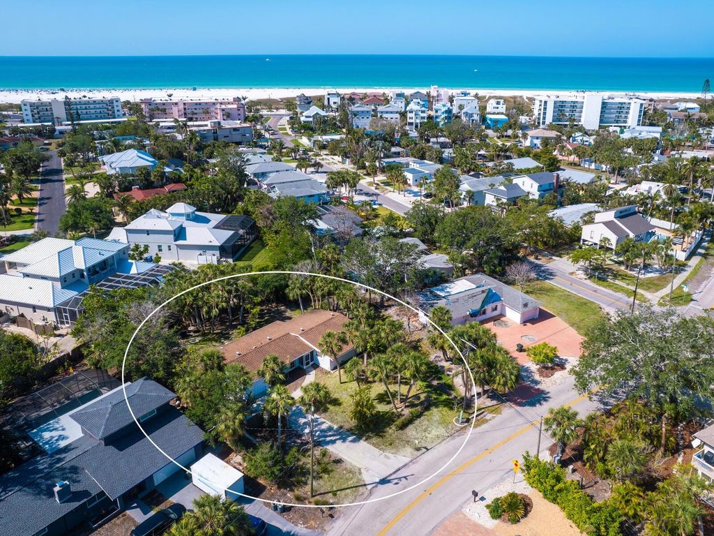 734 CANAL ROAD, Sarasota, FL 34242