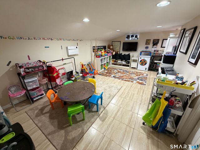 461 Spring Street 9G, Naugatuck, CT 06770