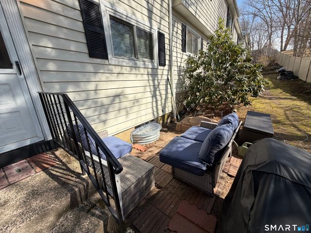 461 Spring Street 9G, Naugatuck, CT 06770