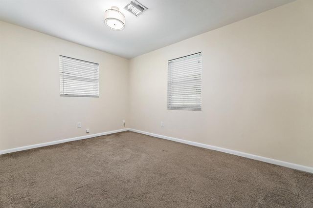 678 Riverside Drive, Palm Beach Gardens, FL 33410