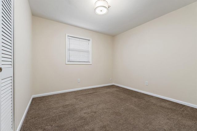 678 Riverside Drive, Palm Beach Gardens, FL 33410