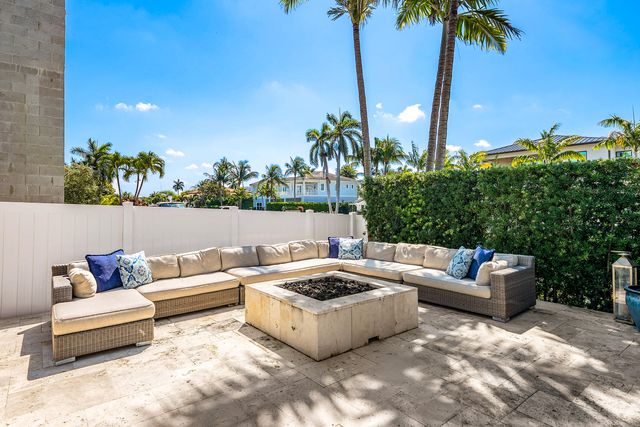 936 Bolender Drive, Delray Beach, FL 33483