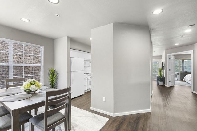 351 S Wildwood Drive 12-1, Branson, MO 65616