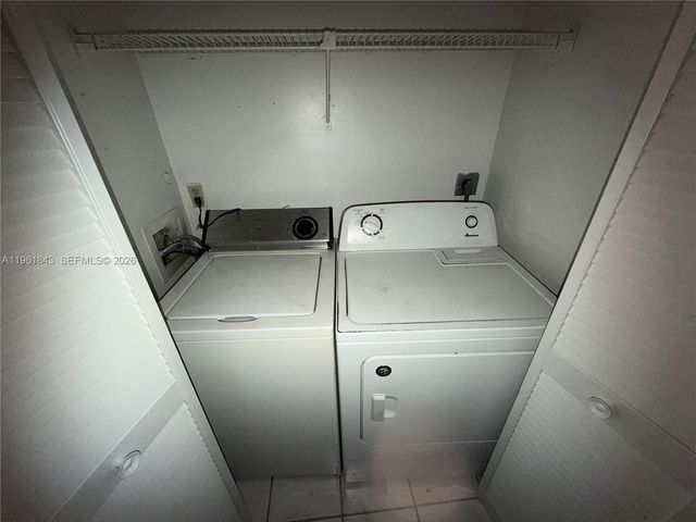 4191 S 57th Ave H, Green Acres, FL 33463