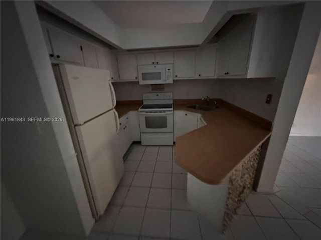 4191 S 57th Ave H, Green Acres, FL 33463