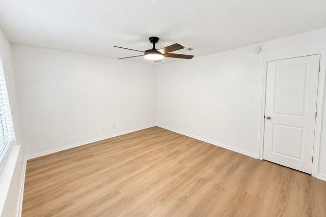 4953 Lamonte Lane, Houston, TX 77092