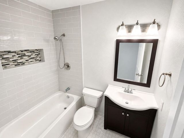 4953 Lamonte Lane, Houston, TX 77092