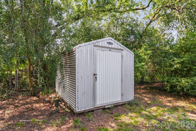 3029 Rosehill Drive, Charlotte, NC 28212