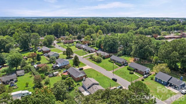 3029 Rosehill Drive, Charlotte, NC 28212