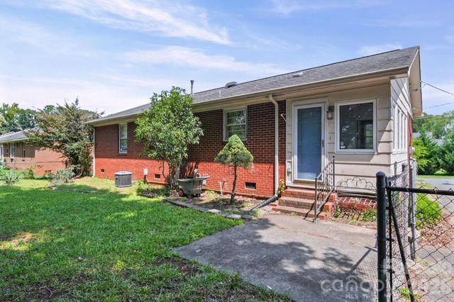 3029 Rosehill Drive, Charlotte, NC 28212