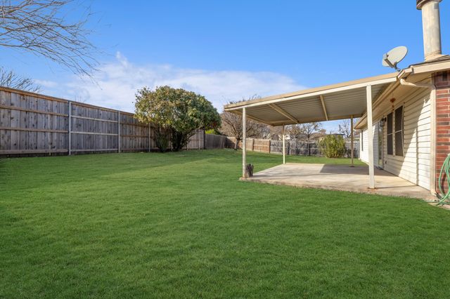 7908 Beef Creek Drive, Arlington, TX 76001