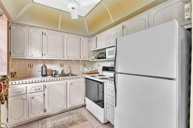 117 Westbury E 117, Deerfield Beach, FL 33442