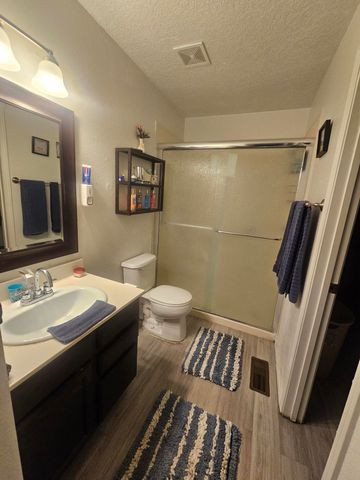 515 Quailbrush Drive NW, Albuquerque, NM 87121