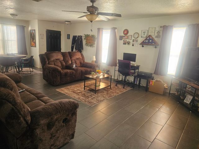 515 Quailbrush Drive NW, Albuquerque, NM 87121