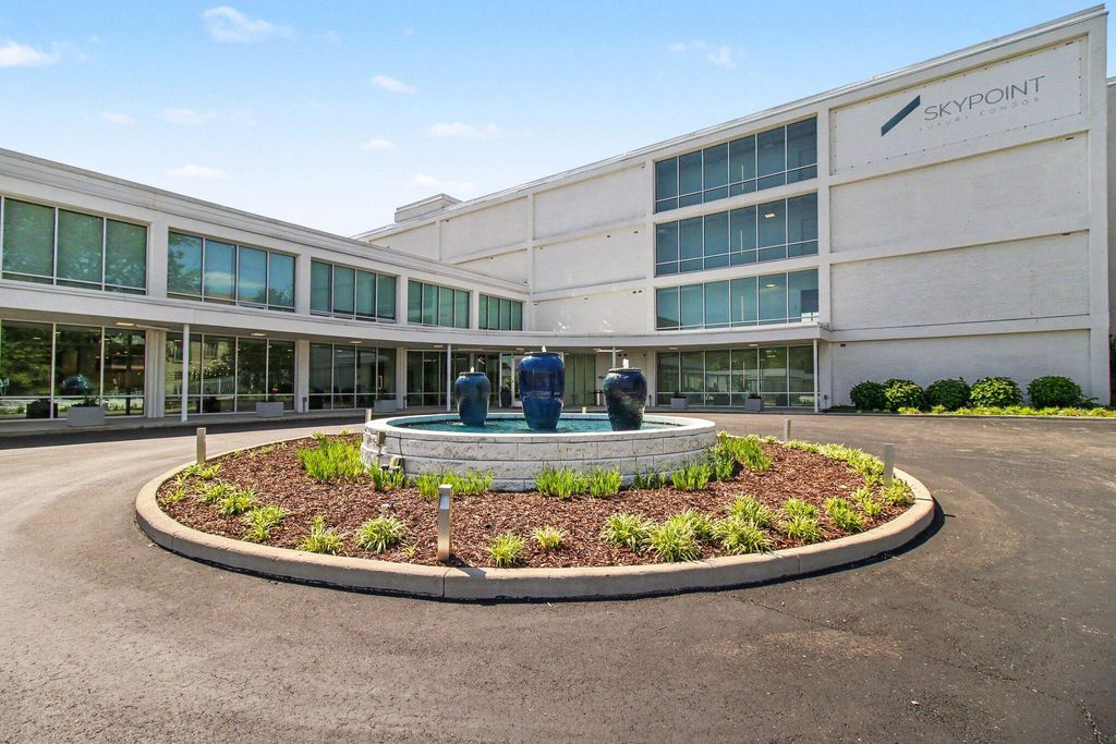 120 Main Street, 209, Newport, KY 41071