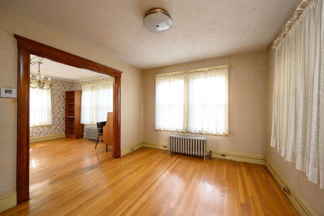 131 Mutton Ln, Weymouth, MA 02189