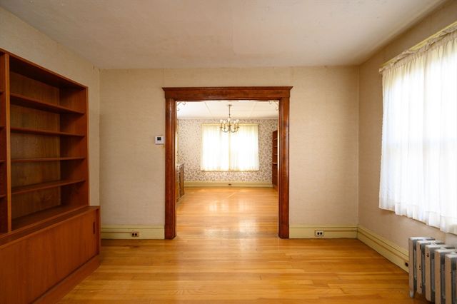 131 Mutton Ln, Weymouth, MA 02189