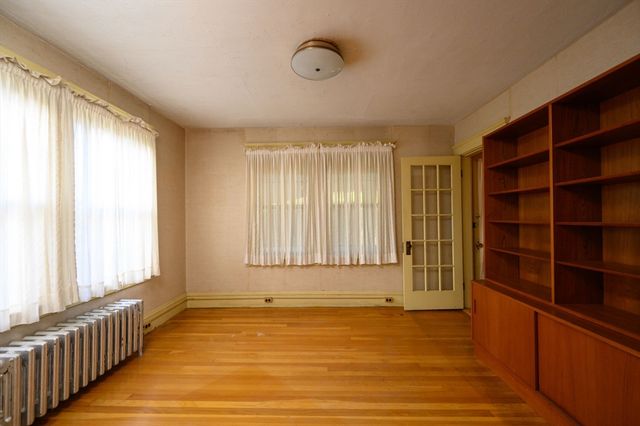 131 Mutton Ln, Weymouth, MA 02189