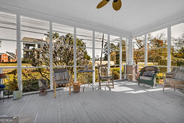 105 S Thomas Street, Elberton, GA 30635