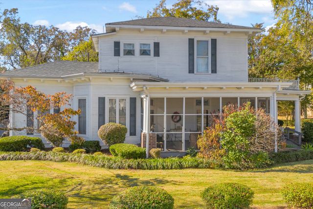 105 S Thomas Street, Elberton, GA 30635