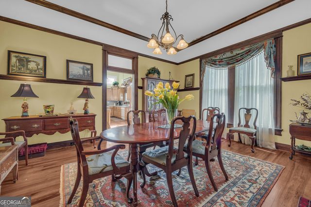 105 S Thomas Street, Elberton, GA 30635