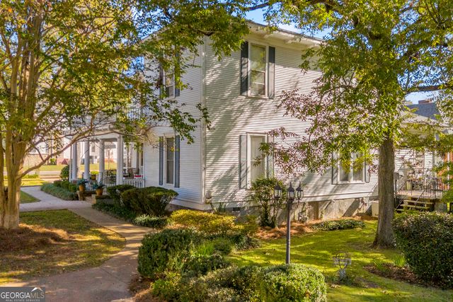 105 S Thomas Street, Elberton, GA 30635