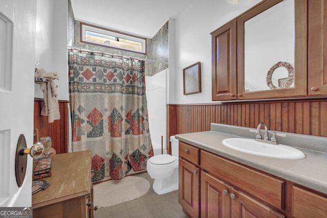 105 S Thomas Street, Elberton, GA 30635