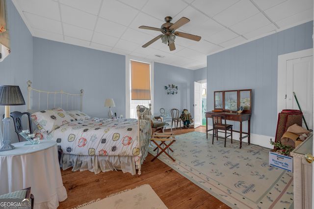 105 S Thomas Street, Elberton, GA 30635