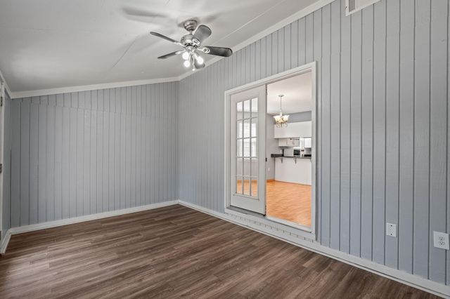 109 N 20th Ave., Hattiesburg, MS 39401